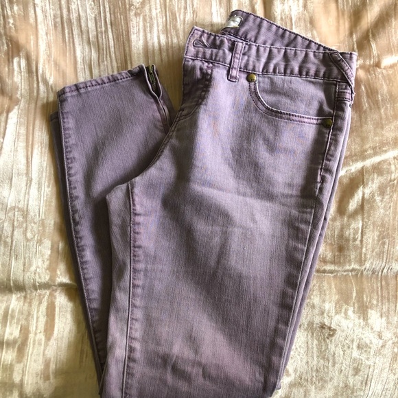 Free People Lavender Purple Ankle Zipper ankle 9 inch rise Pants